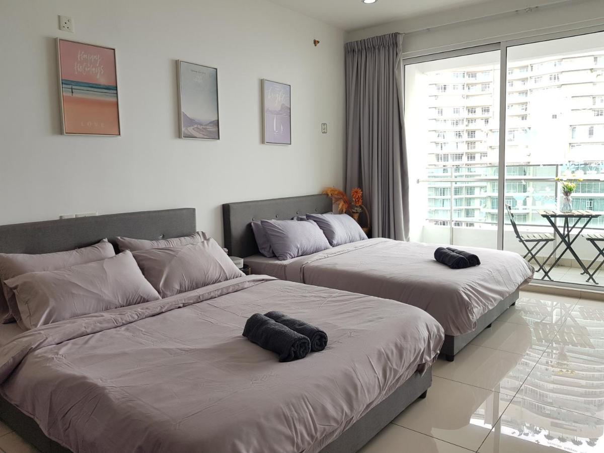 Mansion One Suite By Staycation Homestay George Town Exteriör bild