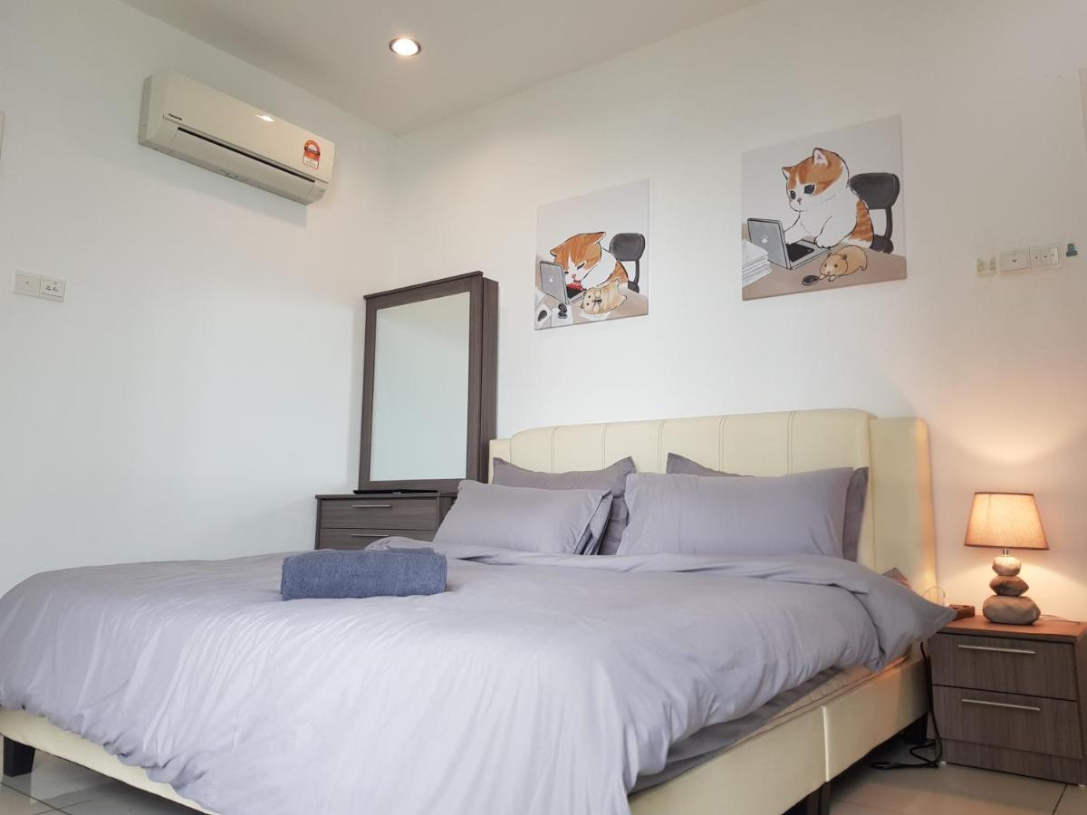 Mansion One Suite By Staycation Homestay George Town Exteriör bild