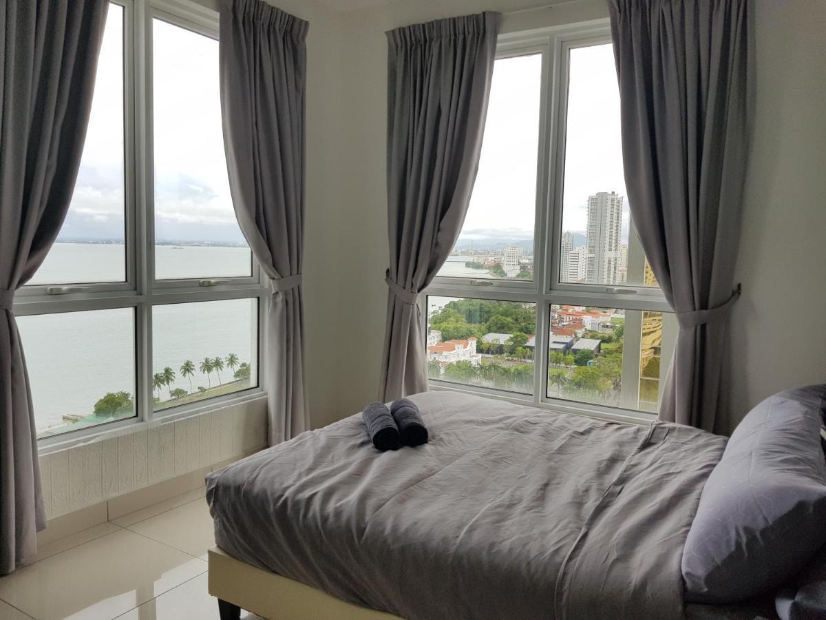 Mansion One Suite By Staycation Homestay George Town Exteriör bild