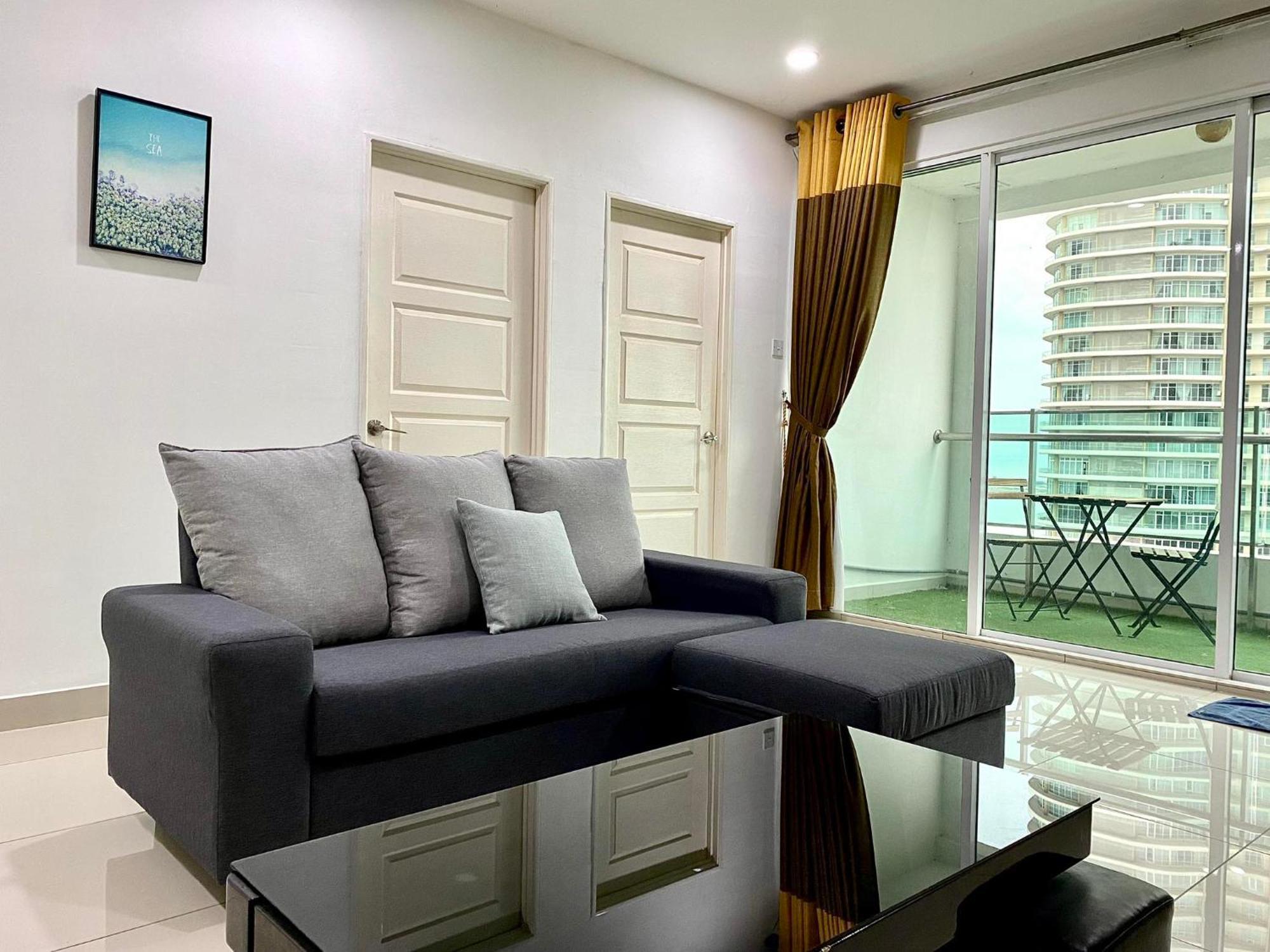 Mansion One Suite By Staycation Homestay George Town Exteriör bild